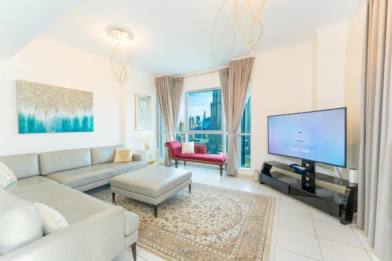 Spectacular Burj & Fountain View - Luxurious 3 Bedrooms & Maids Room - The Residences Dubai Esterno foto